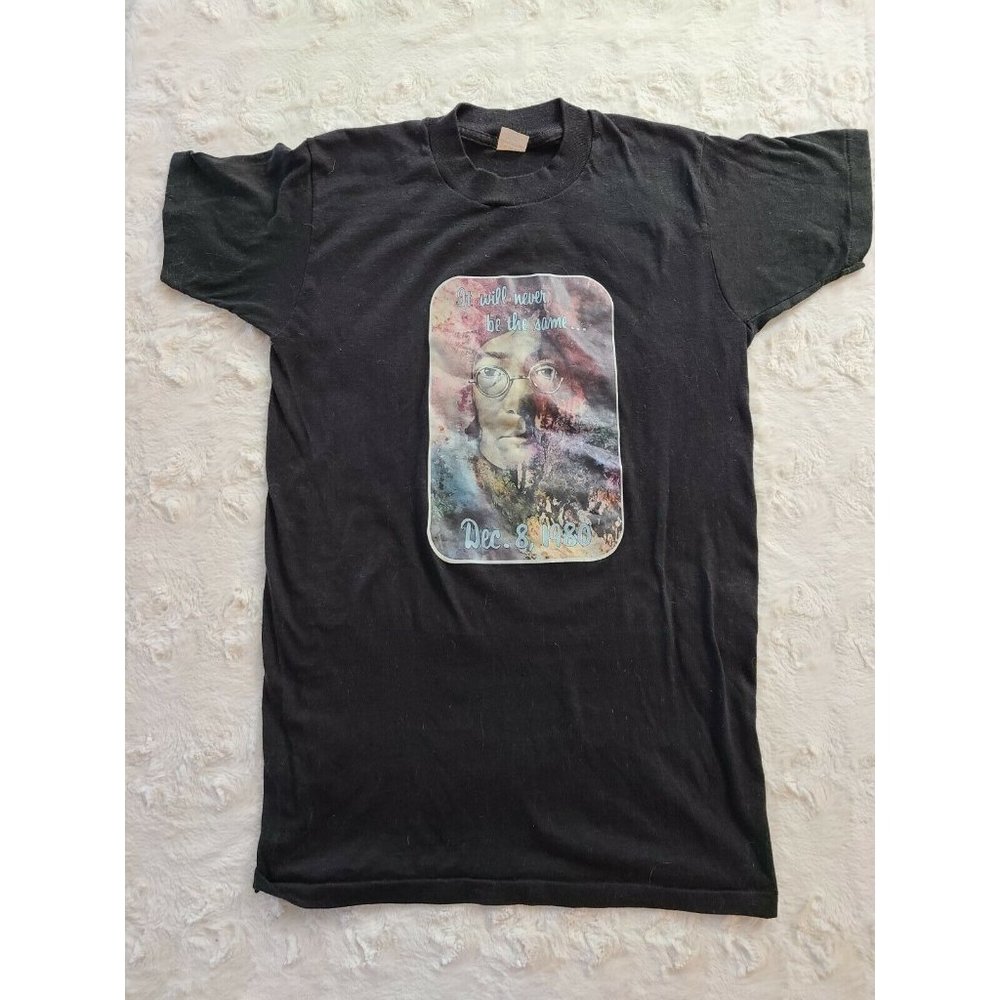Vintage JOHN LENNON 12/8/1980 Anniversary Black Tee T-Shirt Devknit MEDIUM 38-40